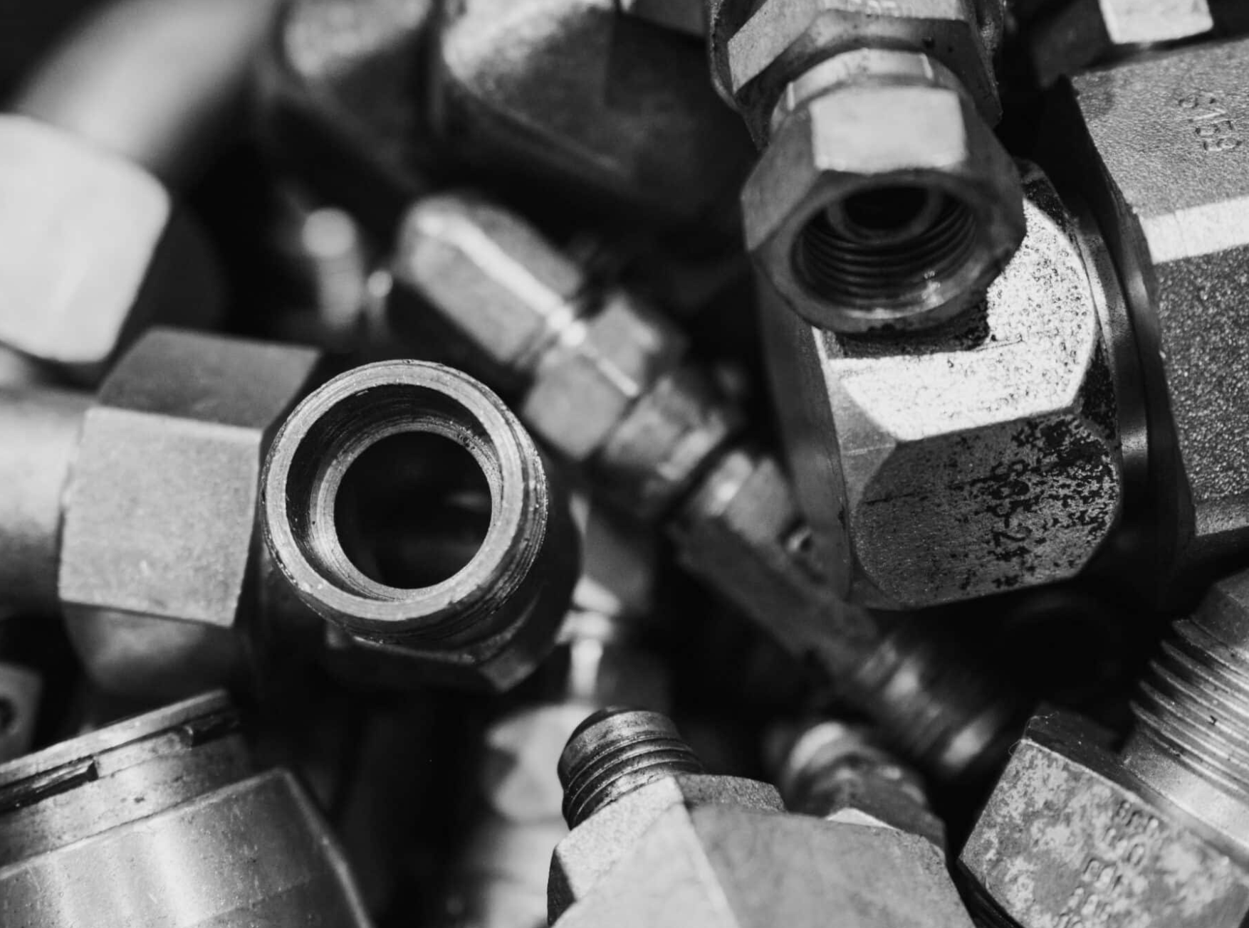 Guía de selección de accesorios hidráulicos: factores clave que se deben dominar rápidamente